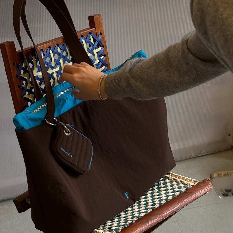 Stan&Co 單肩包/防潑水大容量托特包/內含水壺袋/A-Z字母可選 - 手提包/手提袋 - 尼龍 