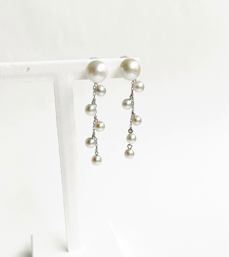 Akoya pearl earring lgb K18 Made in Japan - ต่างหู - ไข่มุก สีเงิน