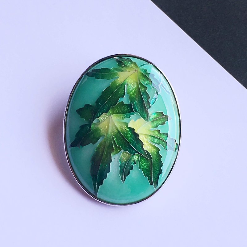 Blue leaves [Blue bamboo color] Cloisonne brooch Pure silver-clad wired cloisonne - Brooches - Other Materials Green