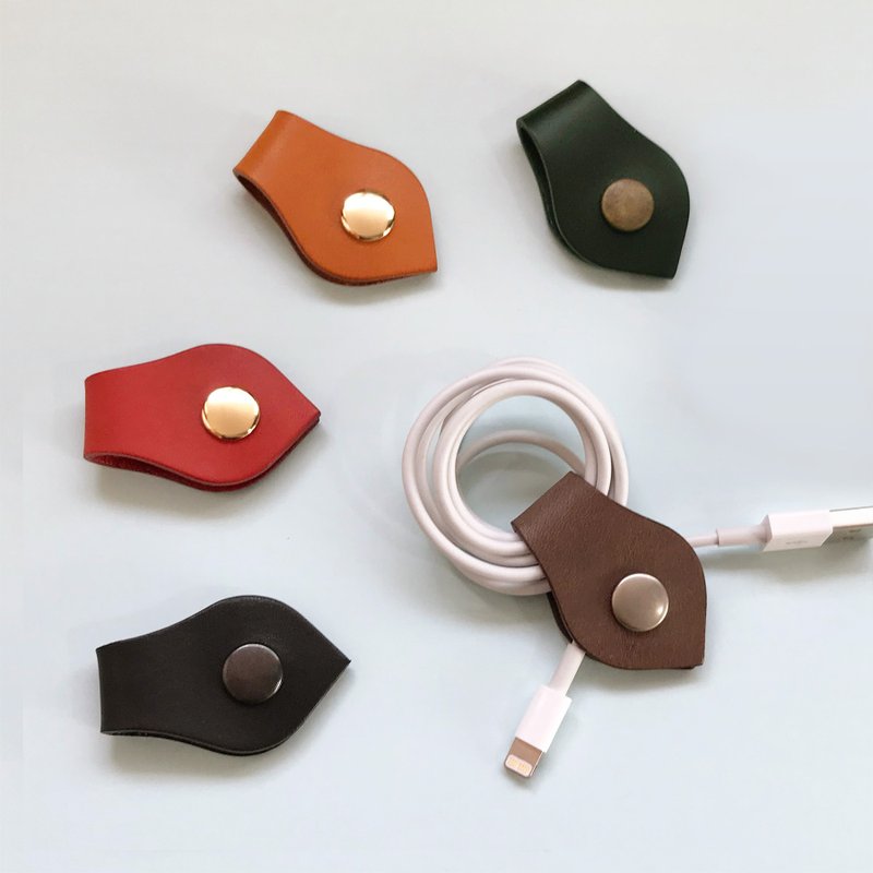 Acorn leather hub/reel in colorful colors - Cable Organizers - Genuine Leather Brown