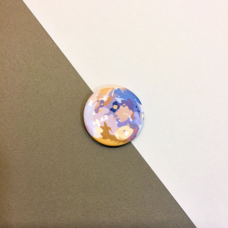 Venus / badge - Badges & Pins - Plastic Multicolor