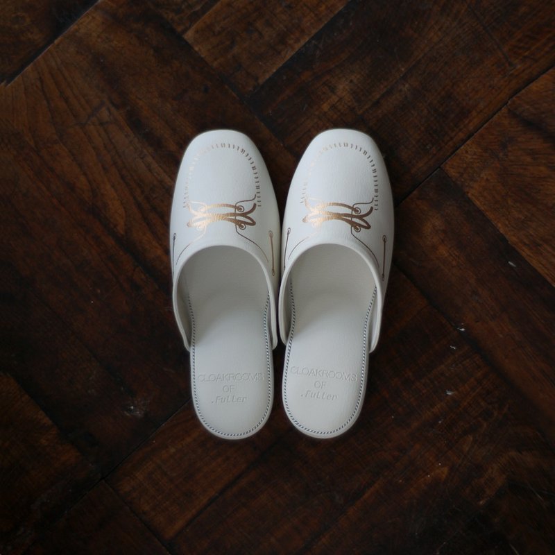 CLOAKROOMS OF .Fuller 室內拖鞋 帆船MOCASIN -白金 - 室內拖鞋 - 人造皮革 白色