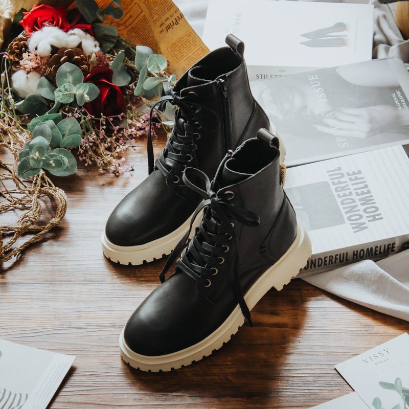 [Elegant Temperament] MIT elegant women's boots. Genuine Leather. Personality black 7902 - รองเท้าบูทสั้นผู้หญิง - หนังแท้ สีดำ