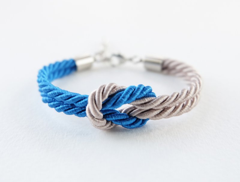 Vivid blue / Light brown mint tie the knot rope bracelet - สร้อยข้อมือ - วัสดุอื่นๆ สีน้ำเงิน