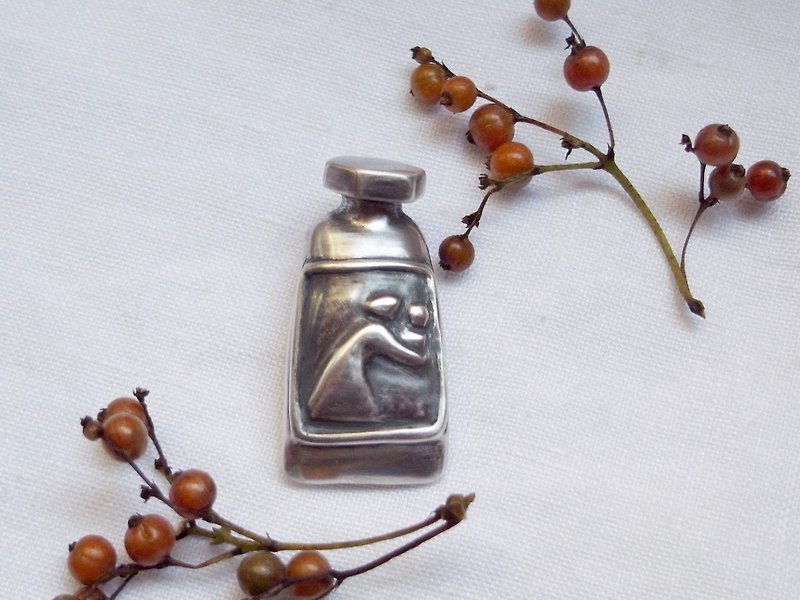Tiny Hand cream--Sterling Silver--Silver  Pendant necklace with Wax Rope - Necklaces - Sterling Silver Gray