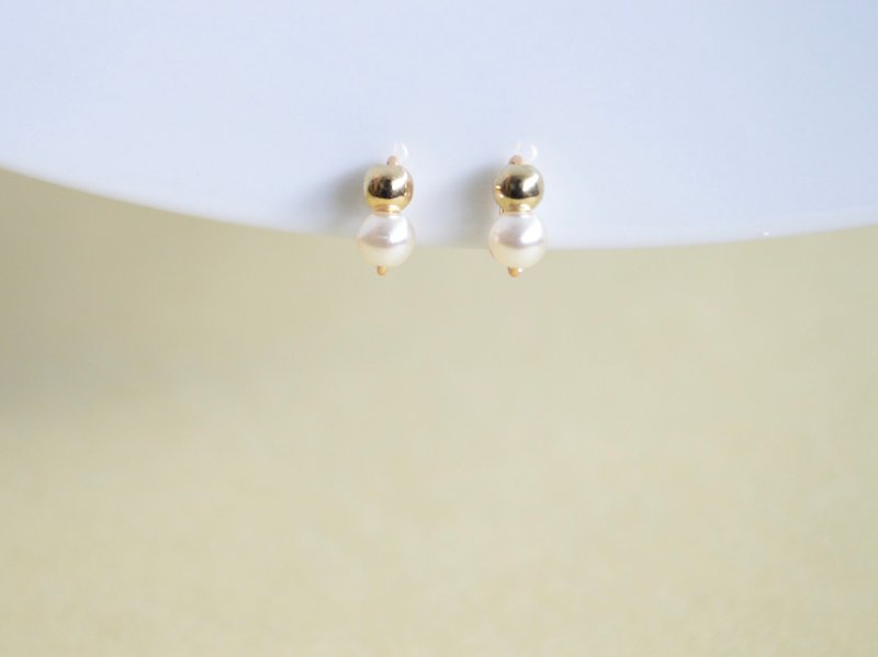 Painless earrings / Small earrings with gold balls and glass pearls that