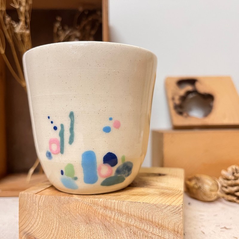 Mori Cup Series | Hand Drawn White Pottery Cup - ถ้วย - ดินเผา ขาว