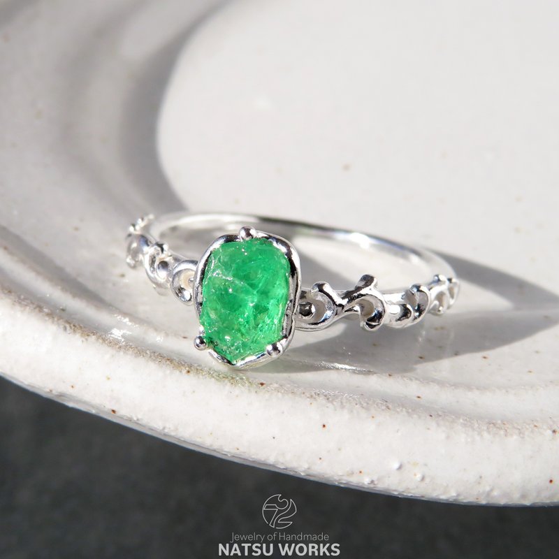 Mint Green Garnet Ring - General Rings - Gemstone Green