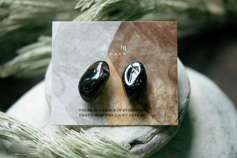 CRACK | Mineral earrings | EARRINGS - ต่างหู - หยก สีดำ