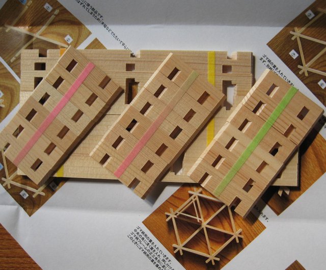Japan Kumiko assembly kit Gomagara pattern L size Japan Kumiko assembly kit Gomagara pattern L size