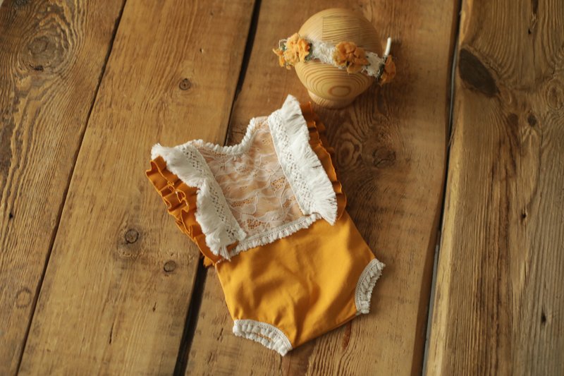 Newborn girl boho outfit, photography props, baby bonnet, wreath headband - เครื่องประดับ - ขนแกะ สึชมพู