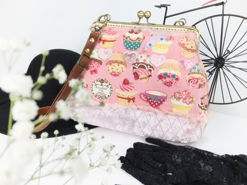 カップケーキ花柄 可愛い ピンク がま口 斜めがけ バッグ