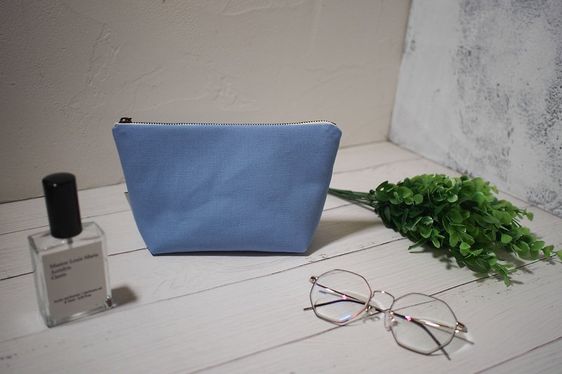 Daily series cosmetic bag / storage bag / limited manual bag / elf / pre-order - กระเป๋าเครื่องสำอาง - ผ้าฝ้าย/ผ้าลินิน สีน้ำเงิน