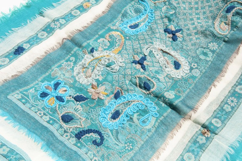喀什米爾Cashmere/水煮羊毛披肩/針織圍巾/刺繡圍巾/羊絨披巾-花 - 圍巾/披肩 - 羊毛 藍色