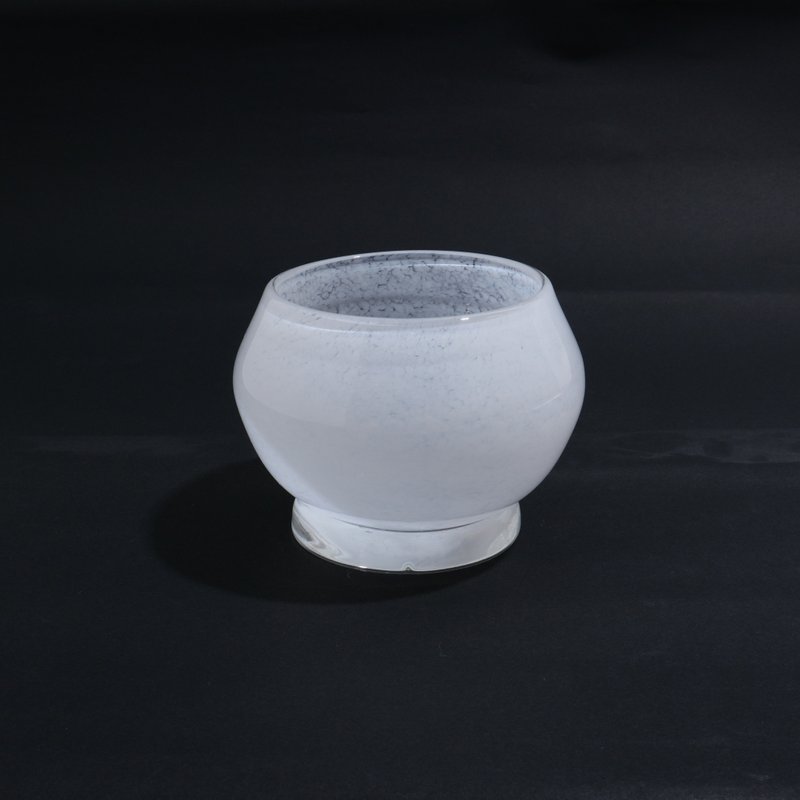 白玉色缽形碗500ml-新竹手工玻璃 - 碗 - 玻璃 白色