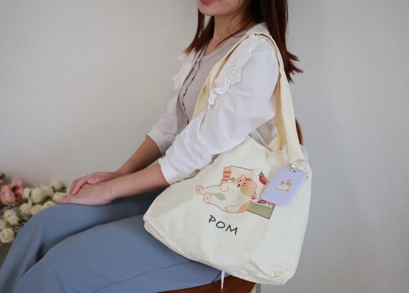 Illustration Canvas Bag-Small Eyes Pom - กระเป๋าถือ - วัสดุอื่นๆ ขาว