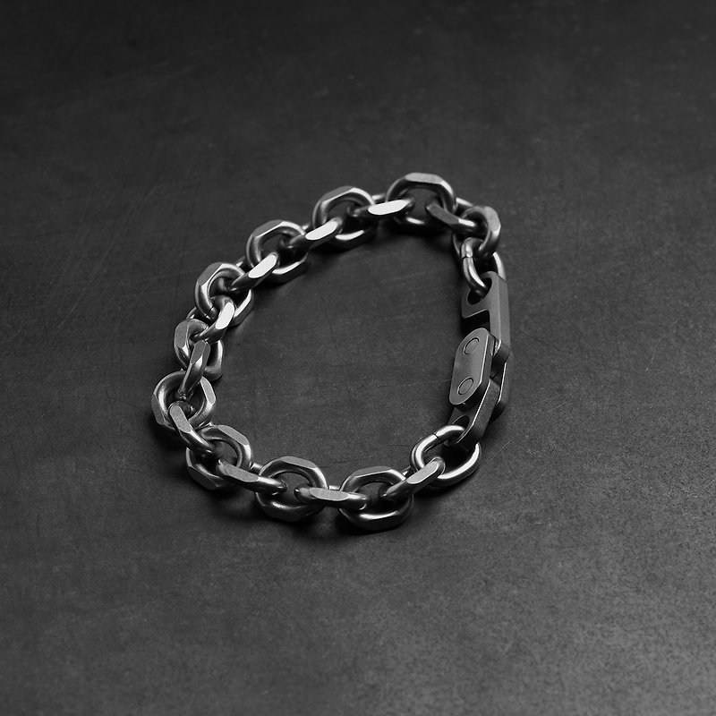 ANONYMOUS_CHAIN BRACELET_MATTE SILVER - Bracelets - Stainless Steel Silver