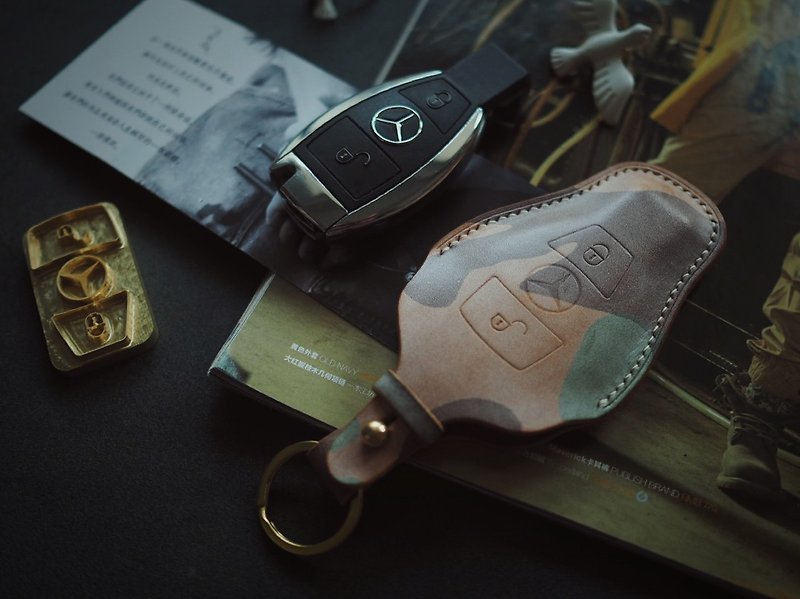 純手工牛皮賓士Benz車鑰匙套 顏色款式可客製化 可刻字 可訂製 - 鑰匙圈/鎖匙扣 - 真皮 多色