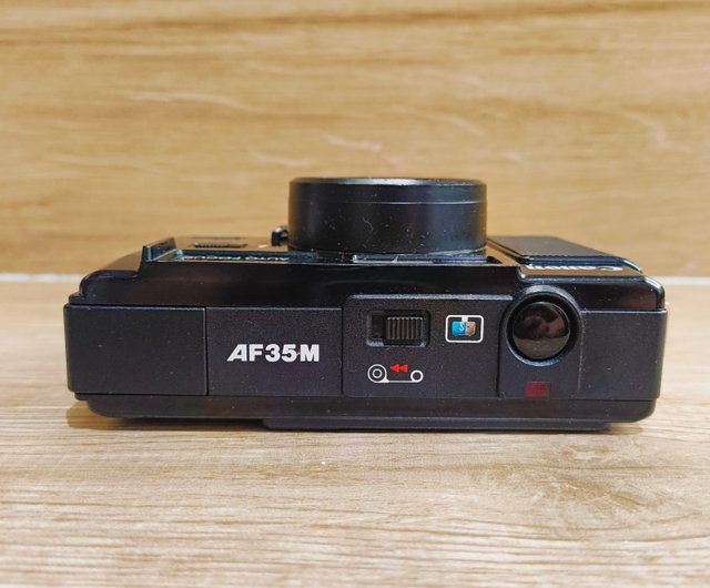 Canon AF35M オートフォーカス コンパクトカメラ 35mmフィルム Canon AF35M - Wikipedia