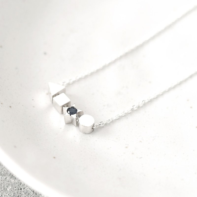 Sapphire Assorted Necklace Silver925 - สร้อยคอ - โลหะ สีน้ำเงิน