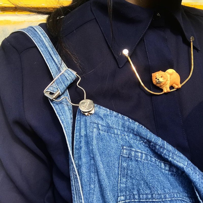 [Lost and find] The dog standing on the collar buckles the scarf buckle - Brooches - Plastic Orange