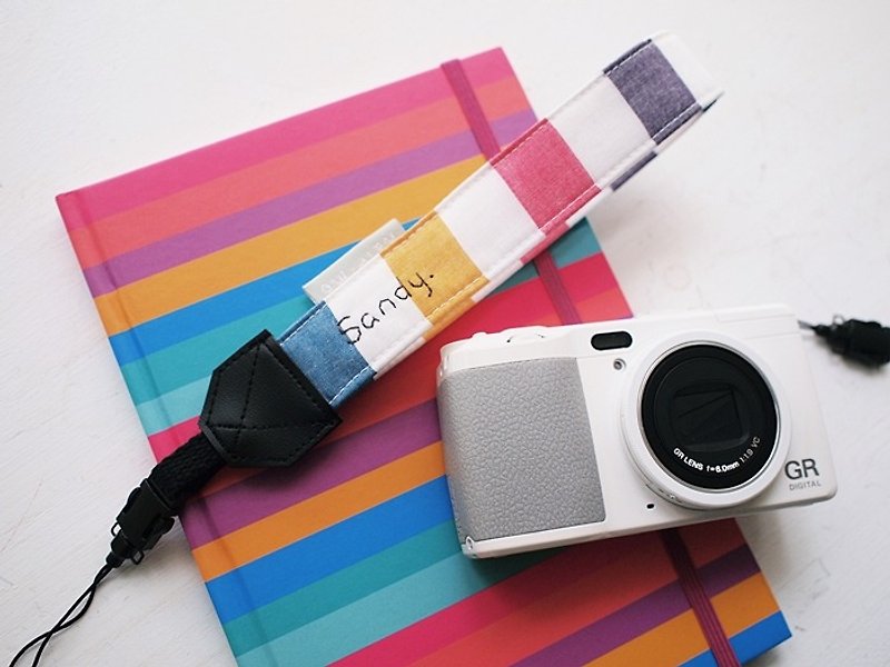 hairmo彩色方塊單孔手腕相機帶/手機帶(單孔0.8) - 菲林/即影即有相機 - 棉．麻 多色