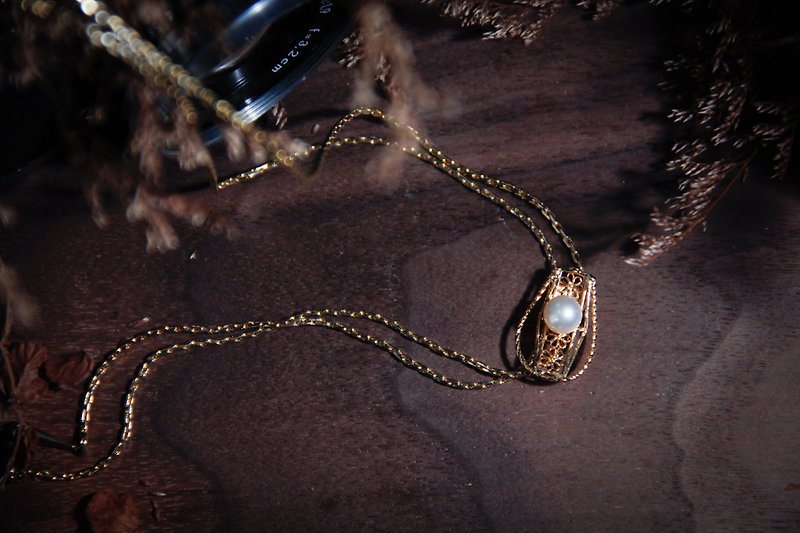 【古董飾品/西洋老件】古典造型珍珠Y字鍊 古著項鍊 - 項鍊 - 其他金屬 金色