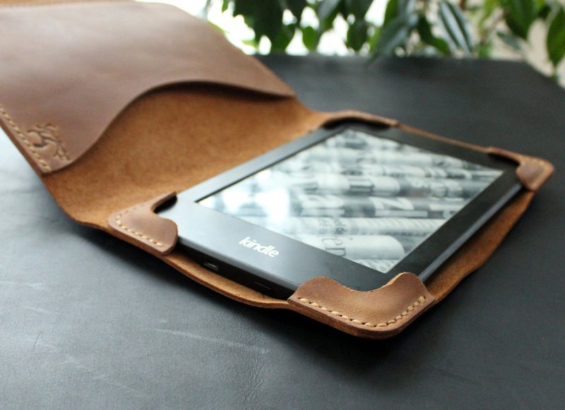 All Kindle Paperwhite 12 2024 leather case Brown Kindle cover Ereader case - 平板/電腦保護殼/保護貼 - 真皮 咖啡色