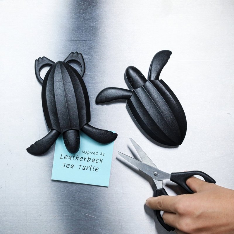 QUALY leather turtle scissors set (black) - Scissors & Letter Openers - Eco-Friendly Materials Black