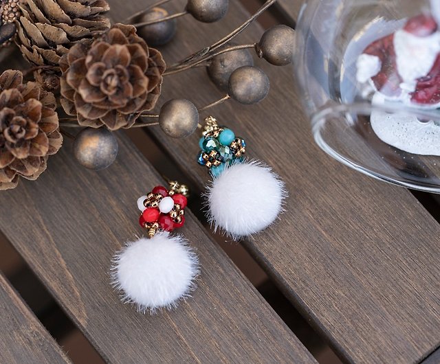 Two-color Christmas pom-poms - crystal beaded earrings (medical