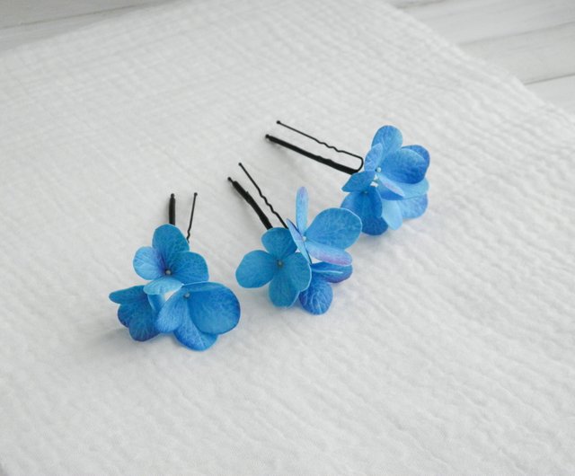 Blue Flower Hair Pins