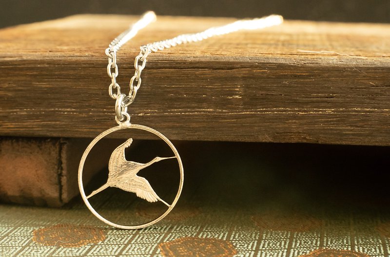 Korean 500 won coin necklace with a Manchurian crane design - Necklaces - Copper & Brass 