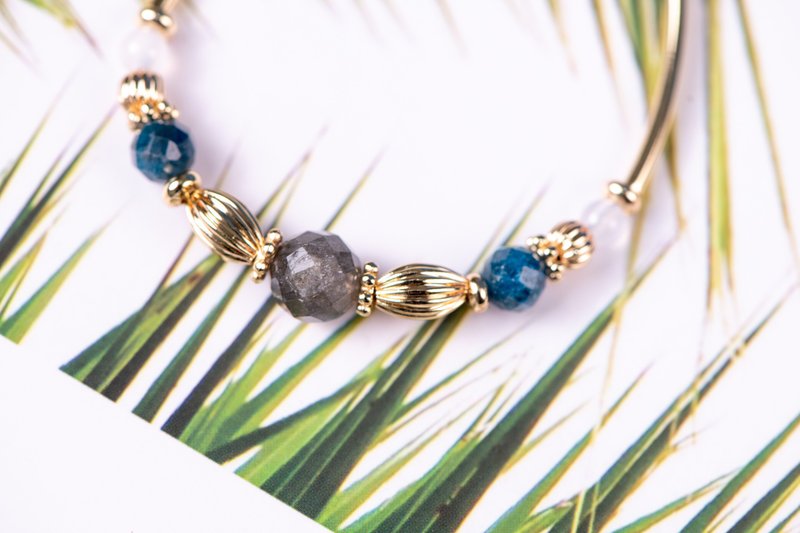 [Be brave to be yourself] 024 Labradorite Stone Black Spinel Bracelet - สร้อยข้อมือ - เครื่องเพชรพลอย 