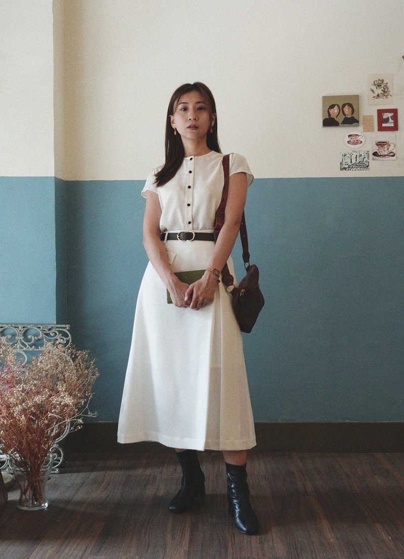Timeless A-line Skirt / 永恆經典A字裙 / moon white - 裙子/長裙 - 聚酯纖維 白色