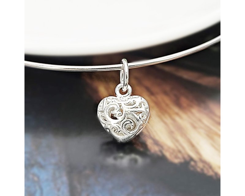 I Heart I 925 sterling silver pendant can be added to the bracelet - สร้อยคอ - เงินแท้ สีเงิน