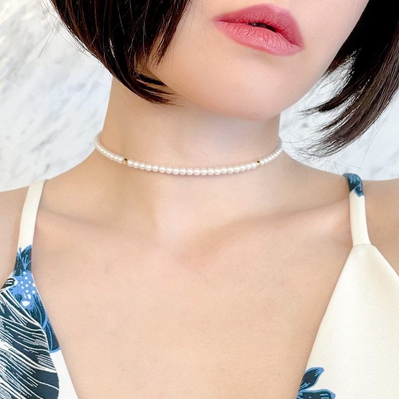 Small pearl wire choker SV135 - Necklaces - Plastic White