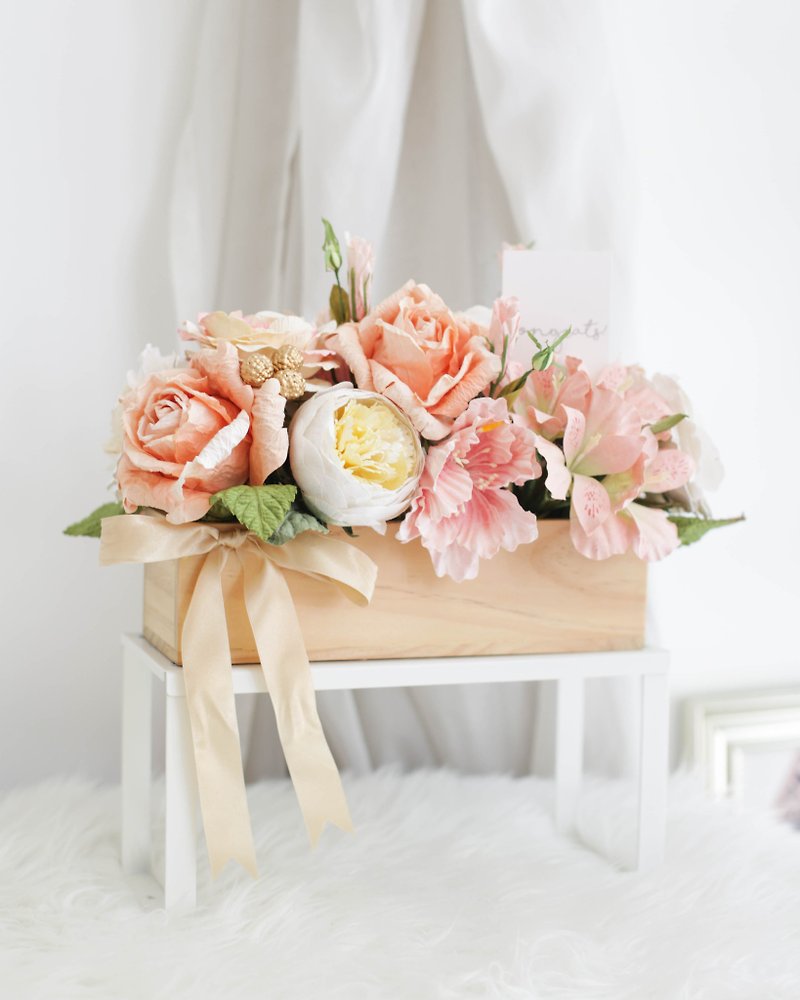 SWEET OLD ROSE Dining Table Flower Pot Handmade Paper Flowers - 擺飾/家飾品 - 紙 橘色