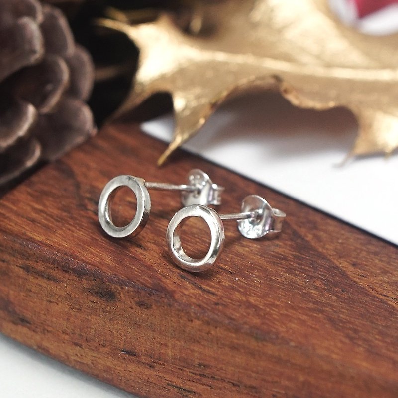 Donut Square Wire Earrings Silver 925 Sterling Silver Earrings - ต่างหู - เงินแท้ สีเงิน