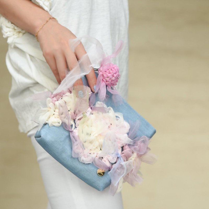 咲き編みフラワーポーチ || Girly Pastel - 化妝袋/收納袋 - 其他材質 粉紅色