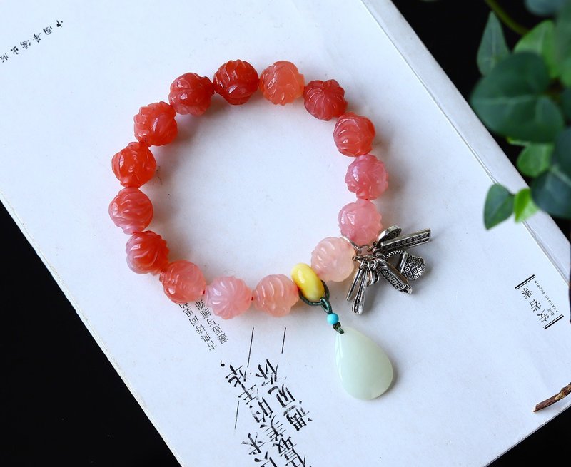 鹽源漸變色九尾狐12MM手鏈 手工銀八件套配飾 點綴和田玉水滴 - 手鍊/手環 - 水晶 