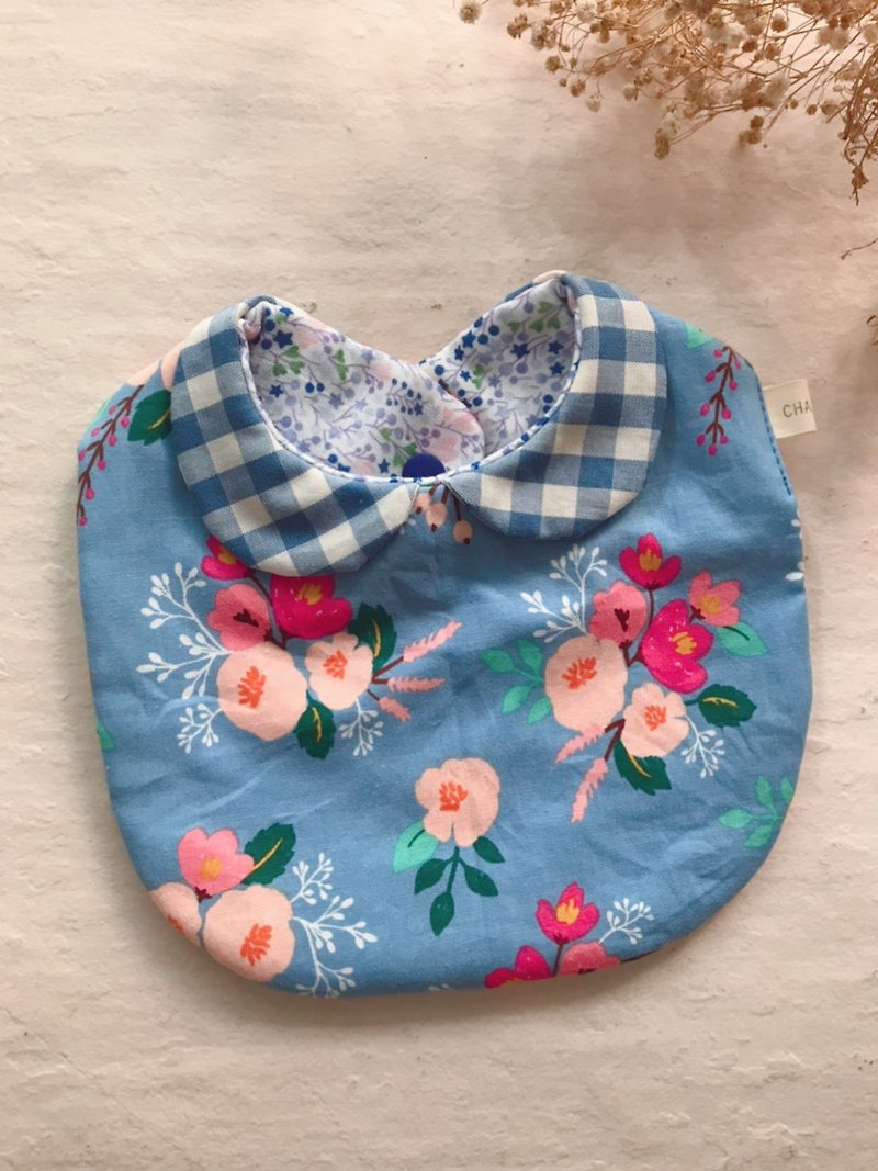 Art little girl handmade cotton six-layer yarn small round neck bib saliva towel - Bibs - Cotton & Hemp Multicolor