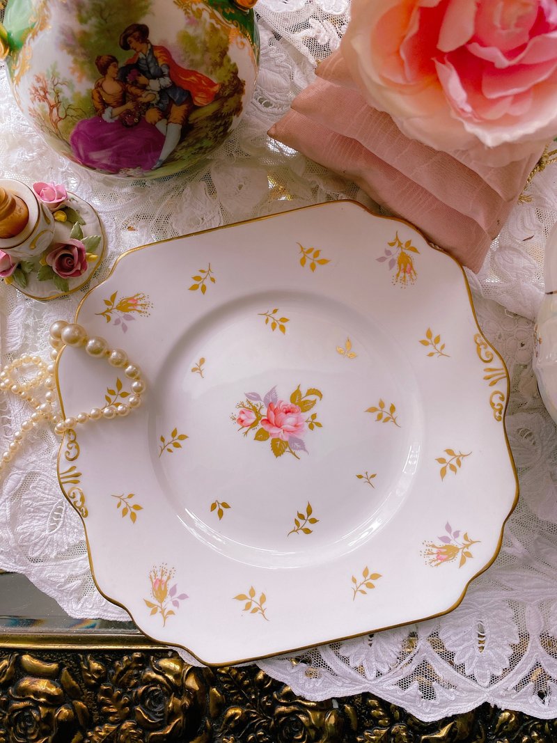1950 British made three-dimensional hand-painted rose antique cake plate with a piece of stock - Plates & Trays - Porcelain Pink