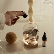 THE MOON 白水晶X茶水晶 // 雙色水晶擴香燈