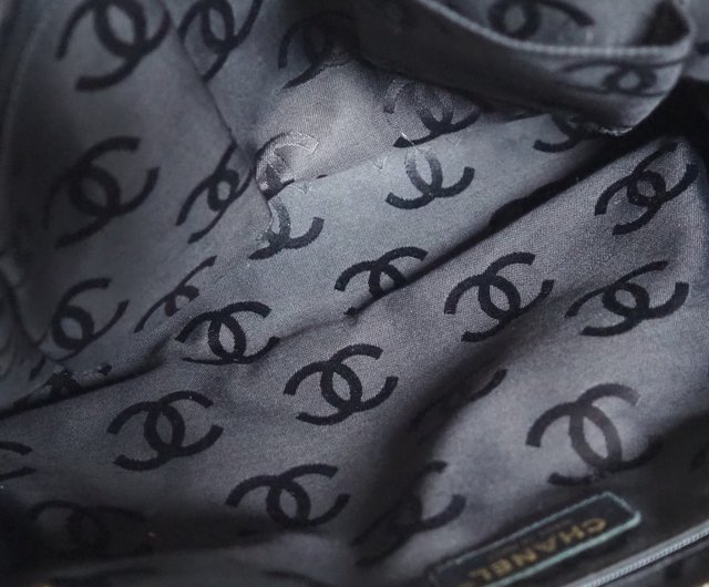 CHANEL - CHANEL トートバッグ キャビアスキン ブラックの通販