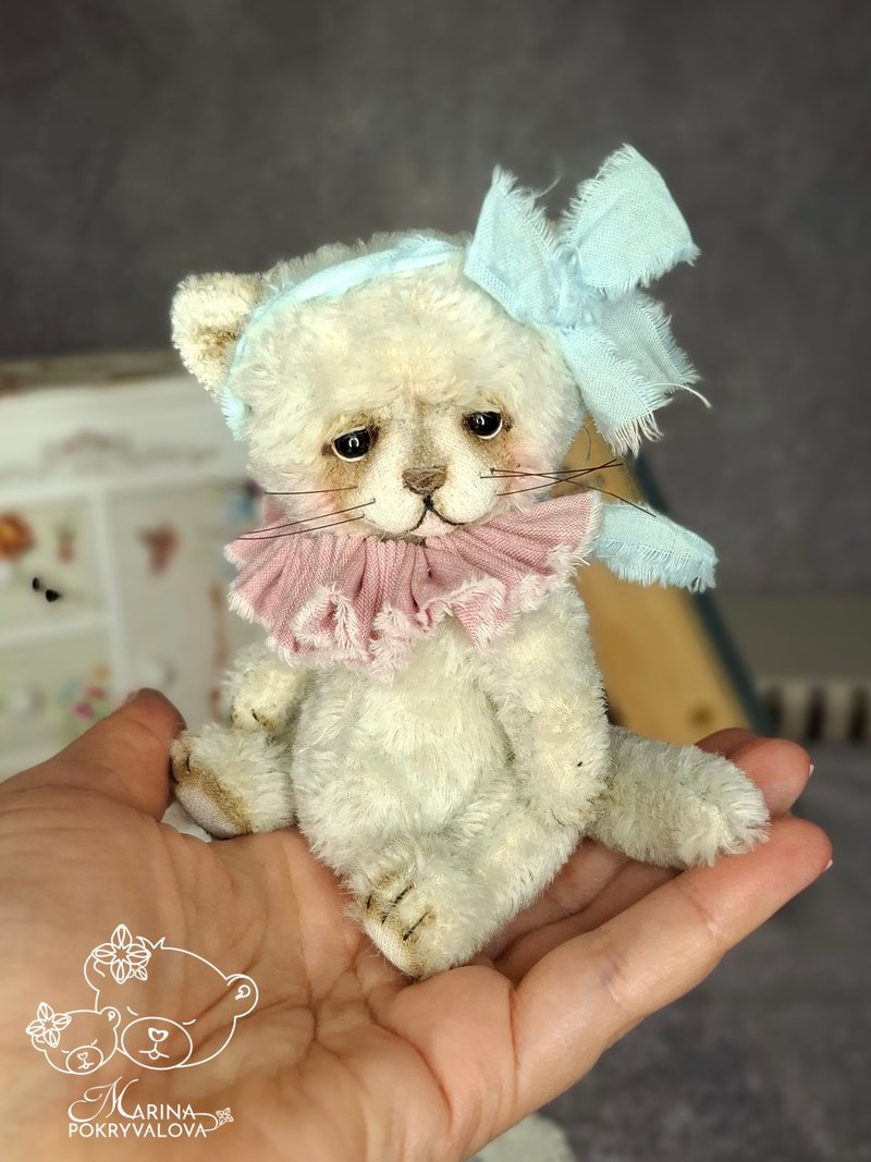 Miniature teddy cat. Cute cat toy. Handmade mohair teddy cat. - Stuffed Dolls & Figurines - Other Materials Gray