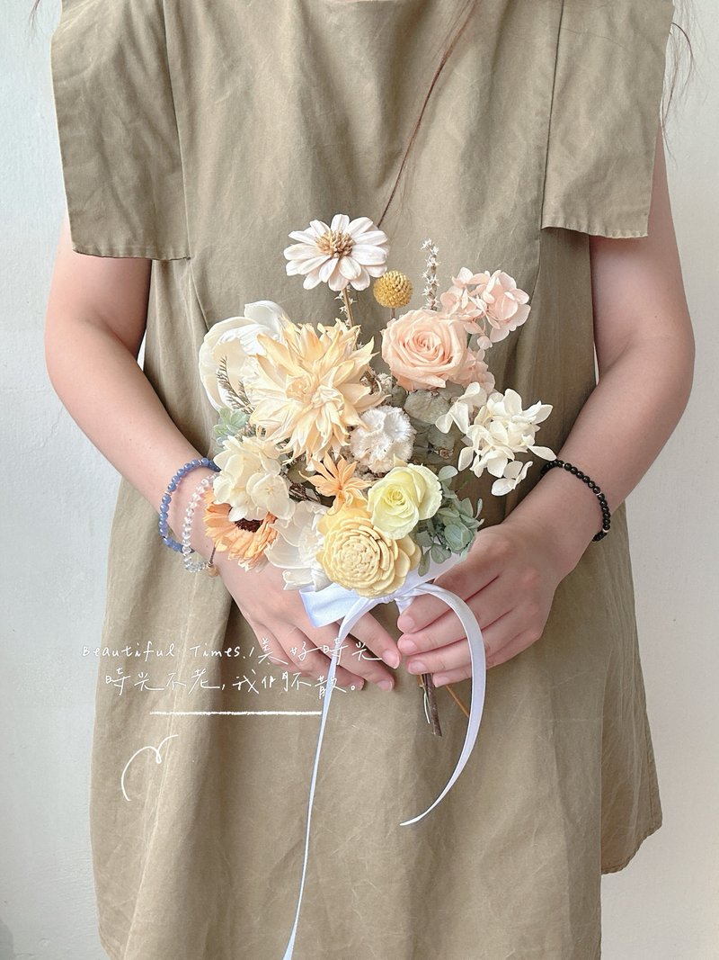 美好時光| 戀戀時光-永生乾燥捧花、登記花束、結婚捧花 - 乾燥花/永生花 - 植物．花 多色