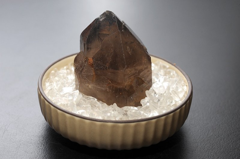 喜瑪拉雅茶晶柱 煙晶柱/墨晶/天然水晶礦石/靈修/開運/招財/能量 - 擺飾/家飾品 - 水晶 