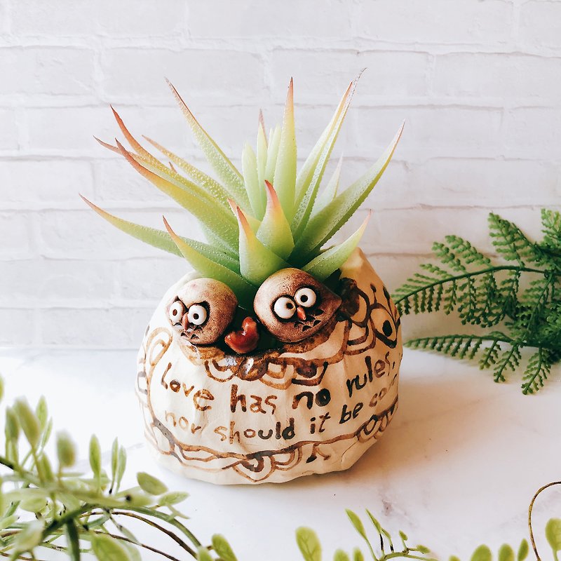 P-80 love has no rules eagle│Yoshino eagle x owl pottery flower pure hand-made potted succulent - เซรามิก - ดินเผา 