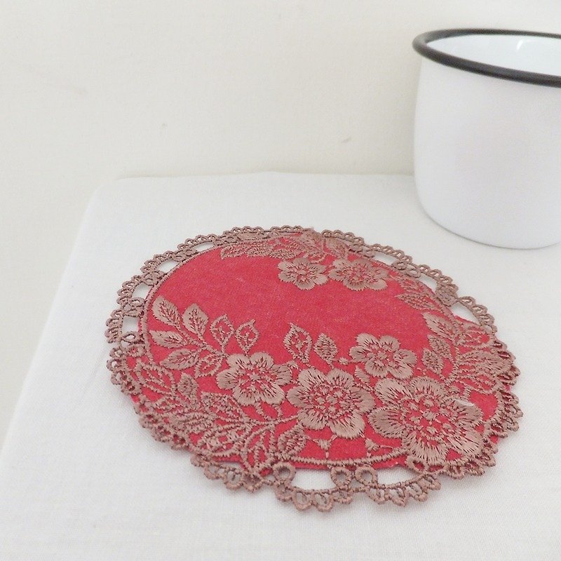 Four seasons embroidered coasters:Winter-----Plum Blossom - ที่รองแก้ว - ผ้าฝ้าย/ผ้าลินิน สีแดง