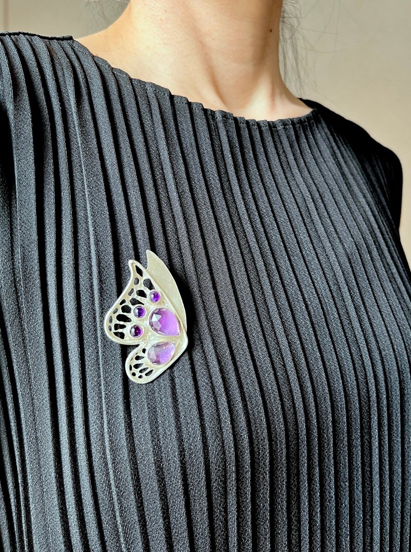 Magical Forest Purple Butterfly Brooch  Sterling Silver Amethyst - Brooches - Sterling Silver Purple